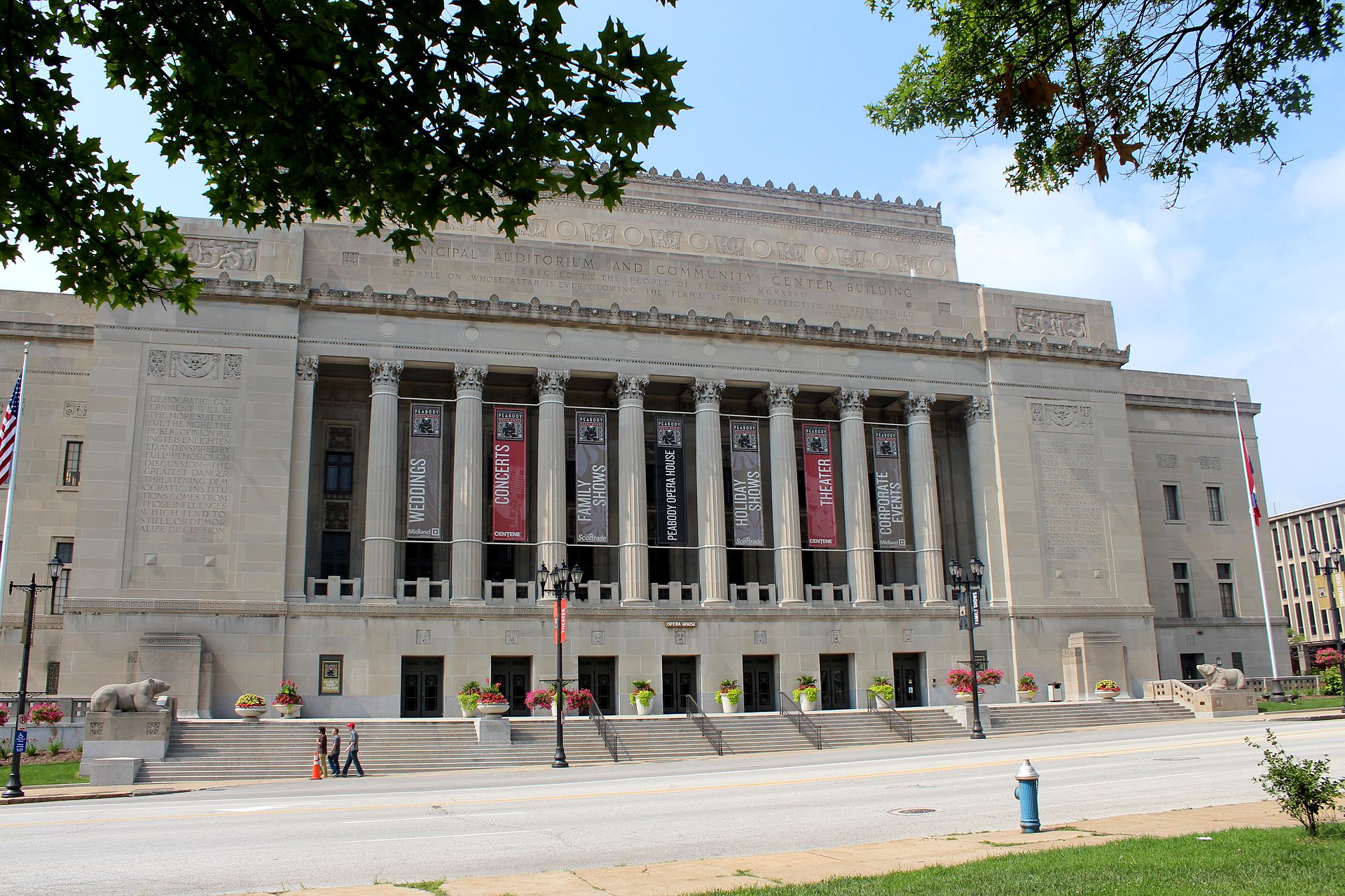 Asbestos Exposure at Kiel Auditorium St. Louis — Missouri: Former Worker Claims