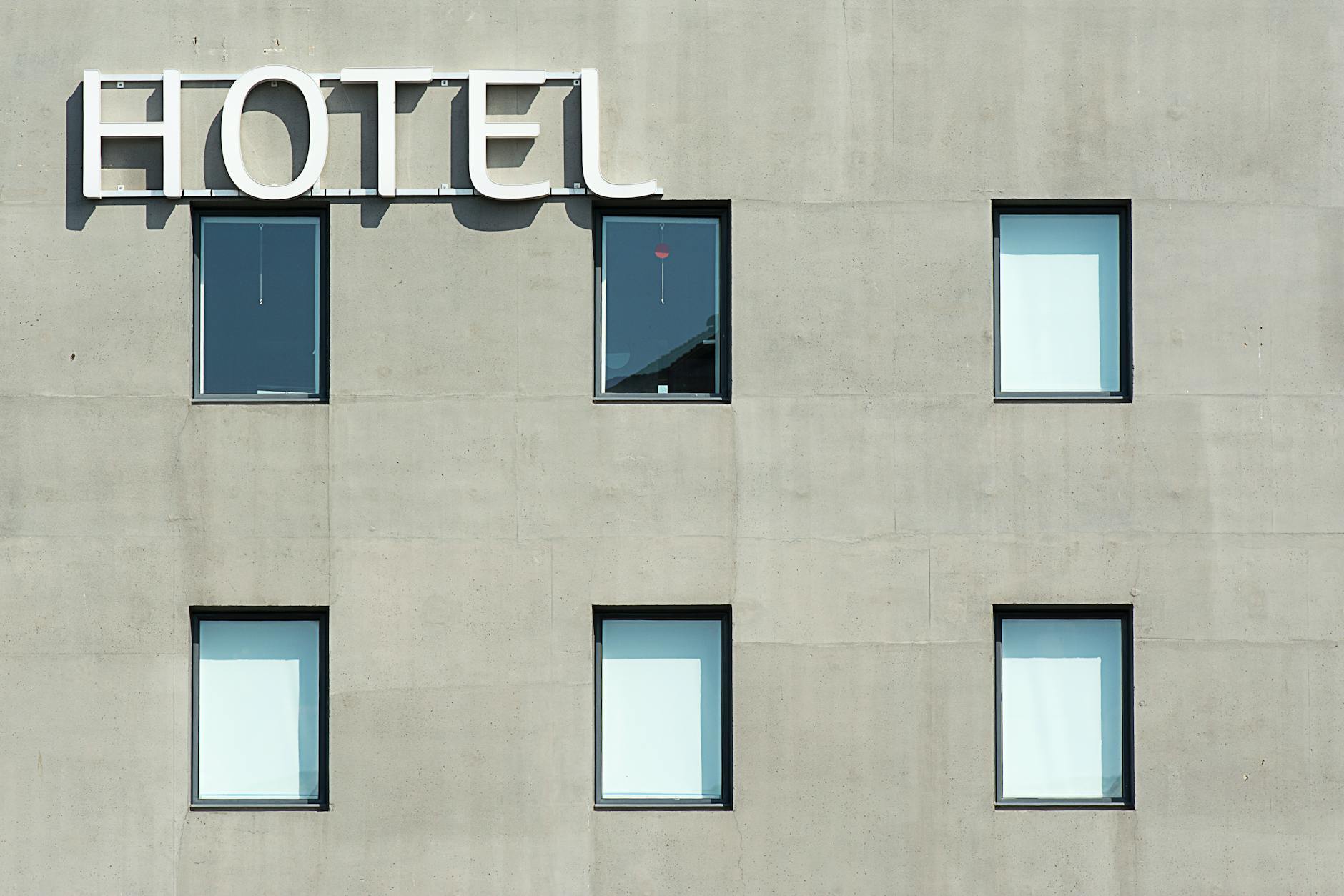 Asbestos Exposure at Long-Term Acute Care Hospital, Mosaic Life Care at St. Joseph — Saint Joseph, Missouri: Former Worker Claims