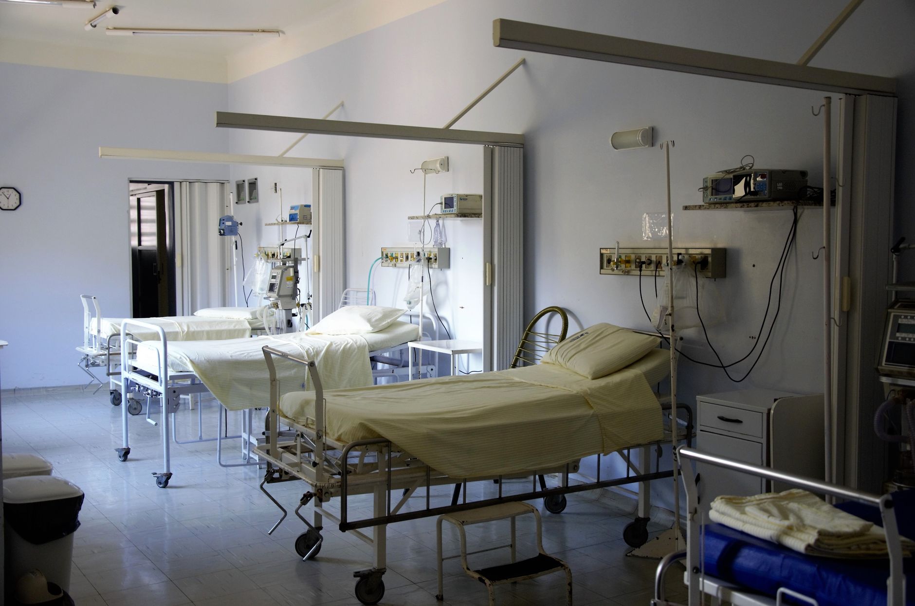Asbestos Exposure at Ozarks Healthcare in West Plains, Missouri: What Workers and Tradesmen Need to Know