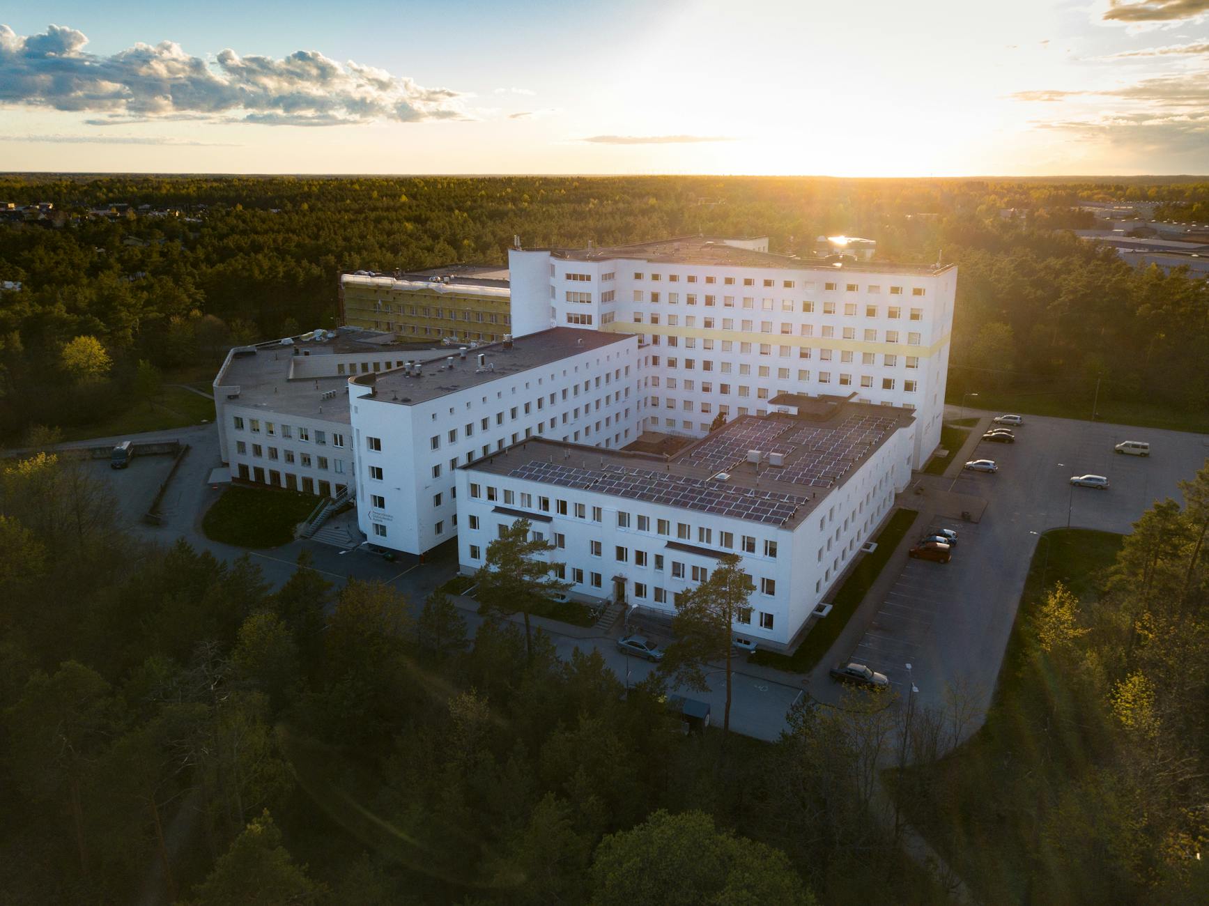 Asbestos Exposure at Barnes Hospital Washington University St. Louis — Missouri: Former Worker Claims